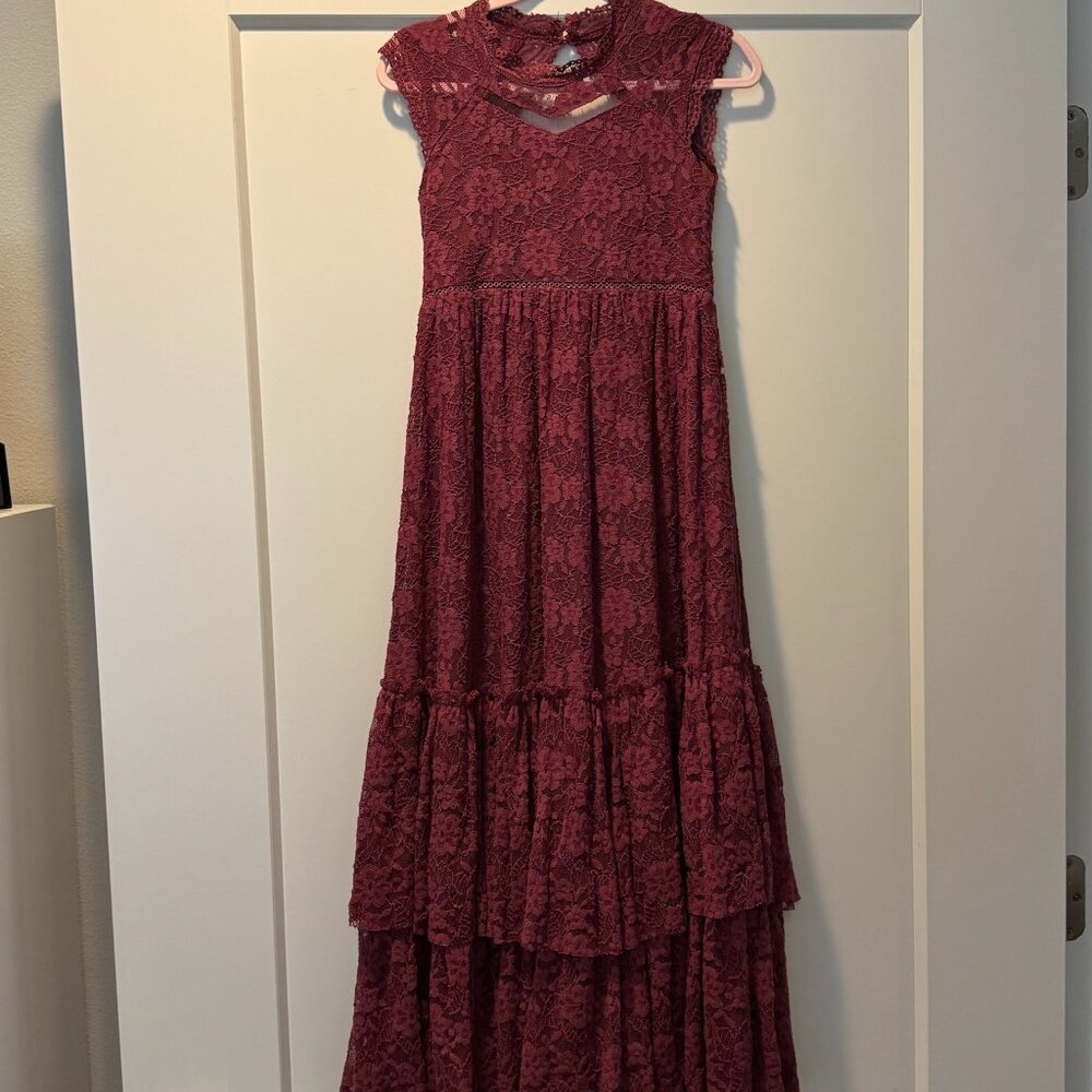 Mia Joy Joyfolie Maroon Lace Tiered dress